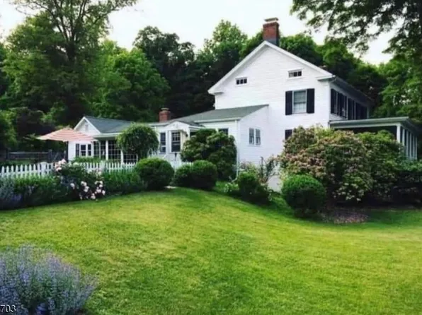 32 Tanners Brook Rd, Chester Twp., NJ 07930