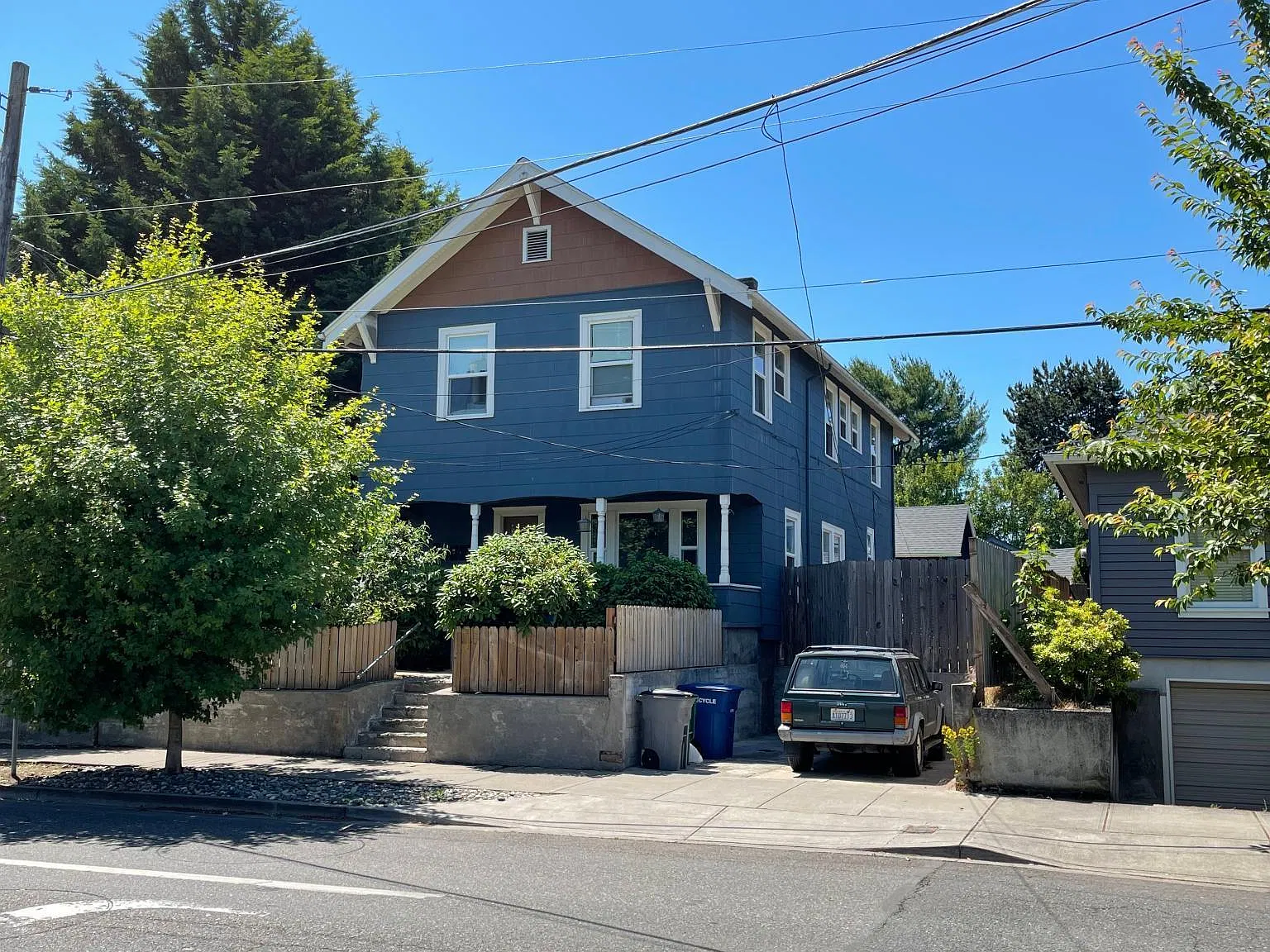 1512 Franklin St — Photo 1