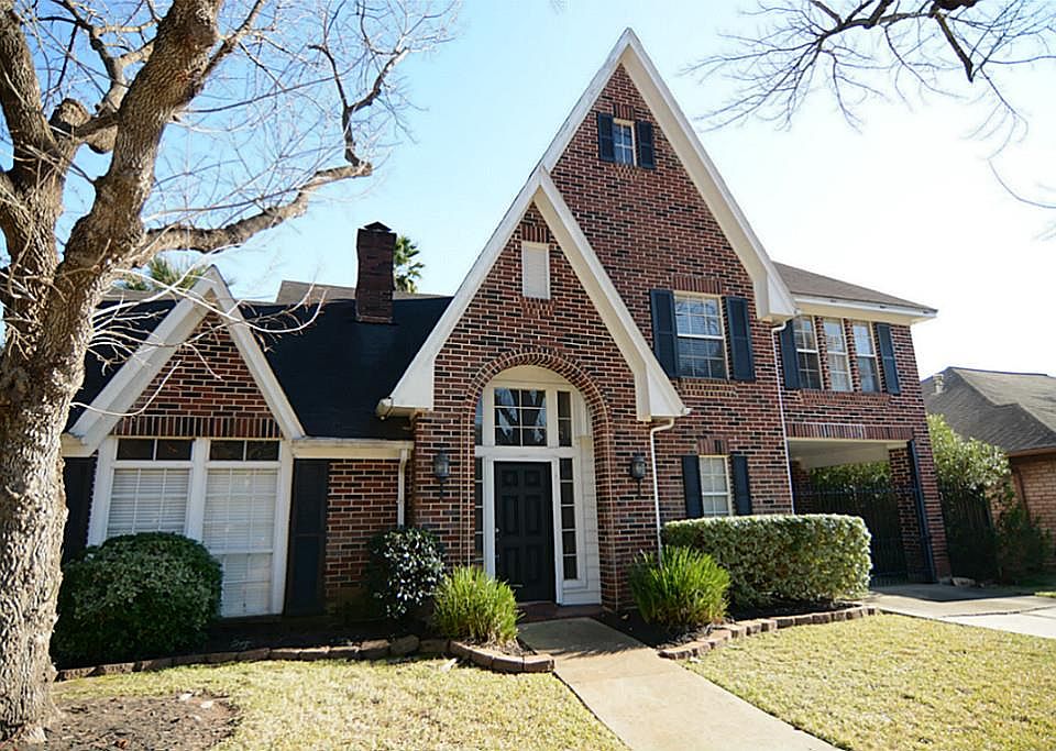 1st image of 23047 Lanham Dr