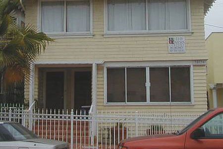 2nd image of 38 1/2 Rose Ave APT 3
