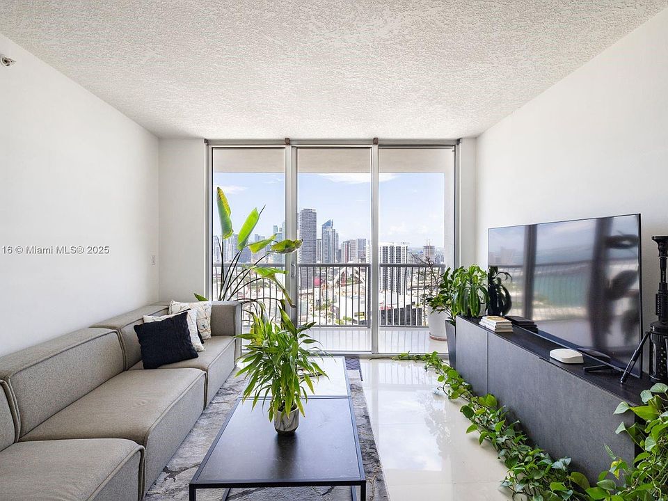 1st image of 1750 N Bayshore Dr APT 4312