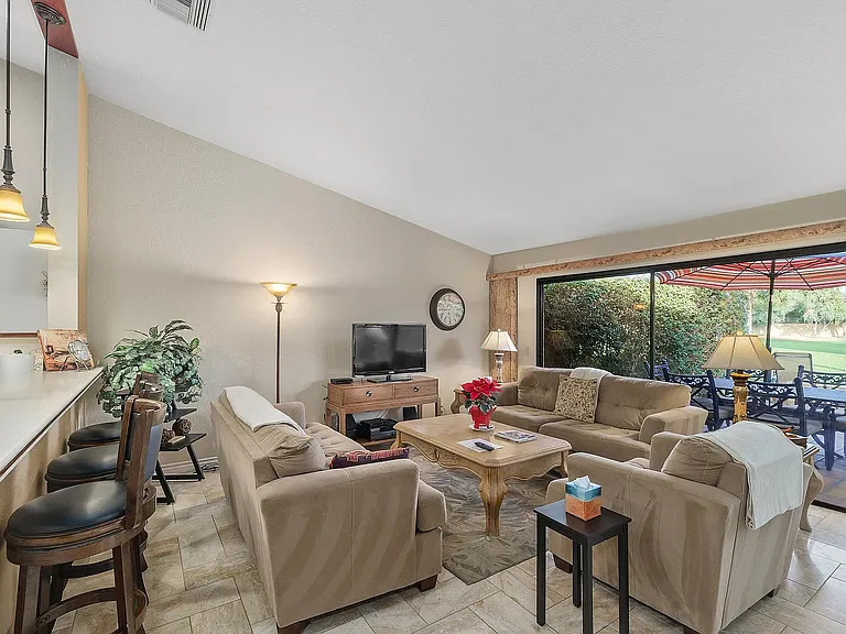 77620 Woodhaven Dr N — Photo 10