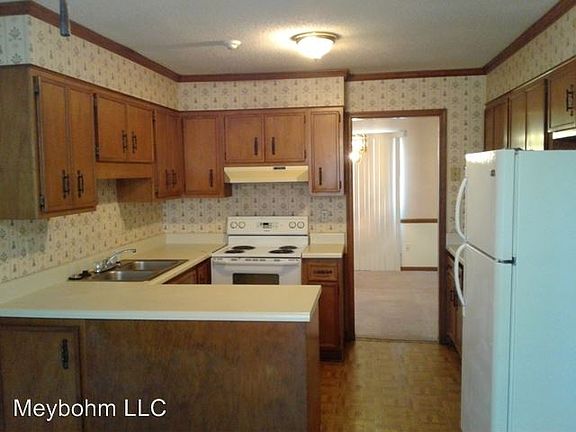 4th image of 2706 Ashfield Ct