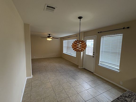 4th image of 456 Camelia Pkwy