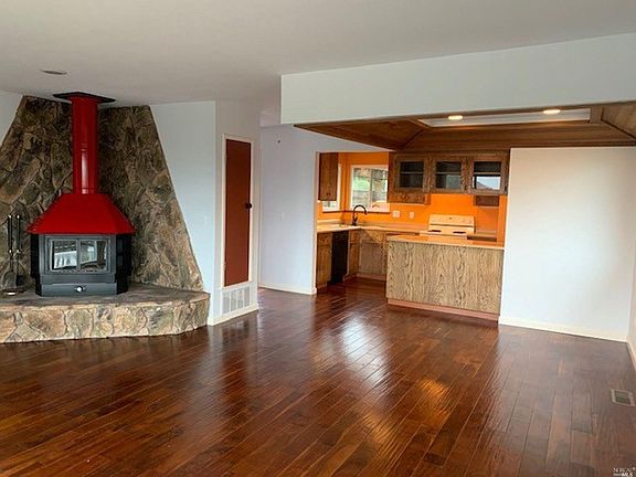 5th image of 1398 Schuman Ln #B