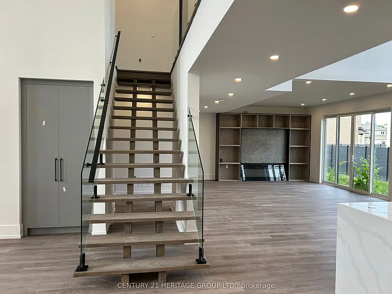 3716 Quayside Dr — Photo 5