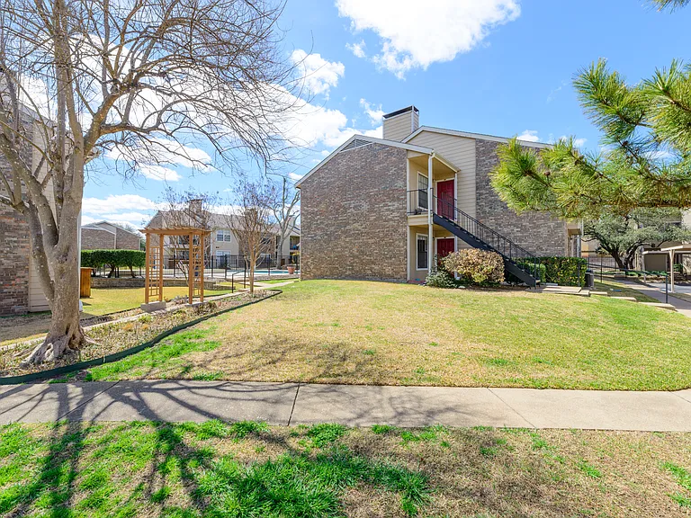 4748 Old Bent Tree Ln #201 — Photo 21