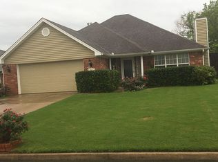 6412 Parkfront Dr, Fort Smith, AR 72916