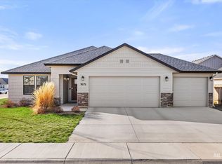 1675 SW Accipiter Pl, Mountain Home, ID 83647