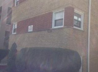 2636 Desplaines Ave APT 1E, North Riverside, IL 60546