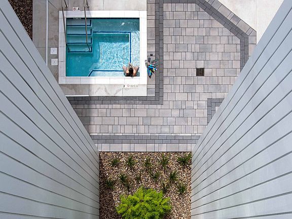5th image of 1501 State St #202
