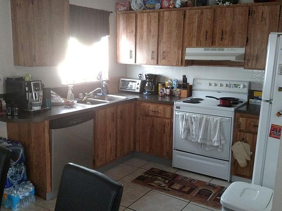 3rd image of 2321 SW 17th Ave