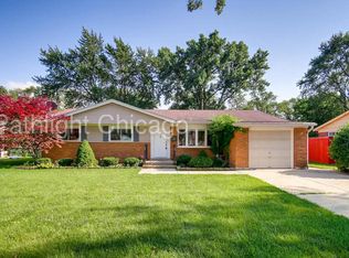 219 Anderson Ter, Des Plaines, IL 60016