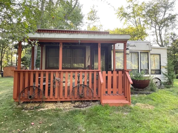 5-139 Woodhaven Lakes, Sublette, IL 61367
