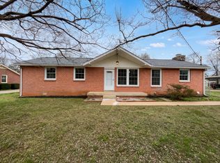 1110 Olympia Pl, Murfreesboro, TN 37130