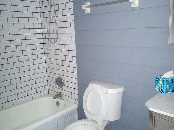 2nd image of 1449 DELMAR Street
