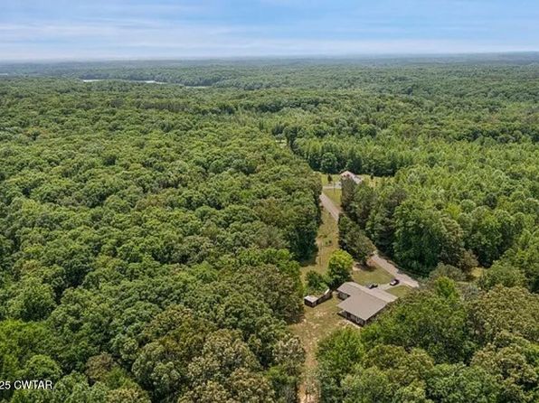 5420 Corinth Rd, Lexington, TN 38351