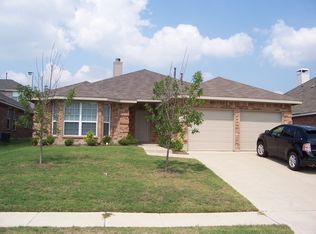 2829 Snowy Owl Dr, Mesquite, TX 75181