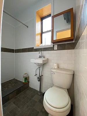 Rented by BRICK & GALO REALTY CORP | media 17