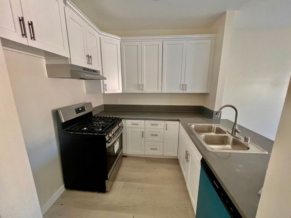 10051 Pinewood Ave APT 107