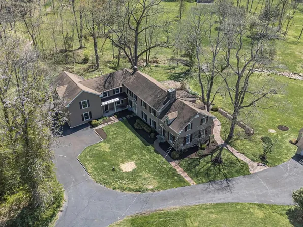 1193 Swamp Rd, Furlong, PA 18925