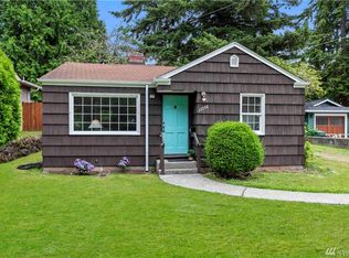 11550 39th Ave NW, Seattle, WA 98125