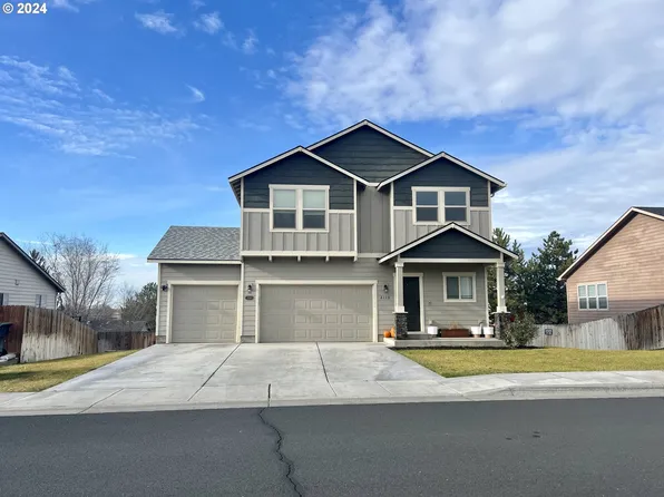 2110 NW Dawn Dr, Hermiston, OR 97838