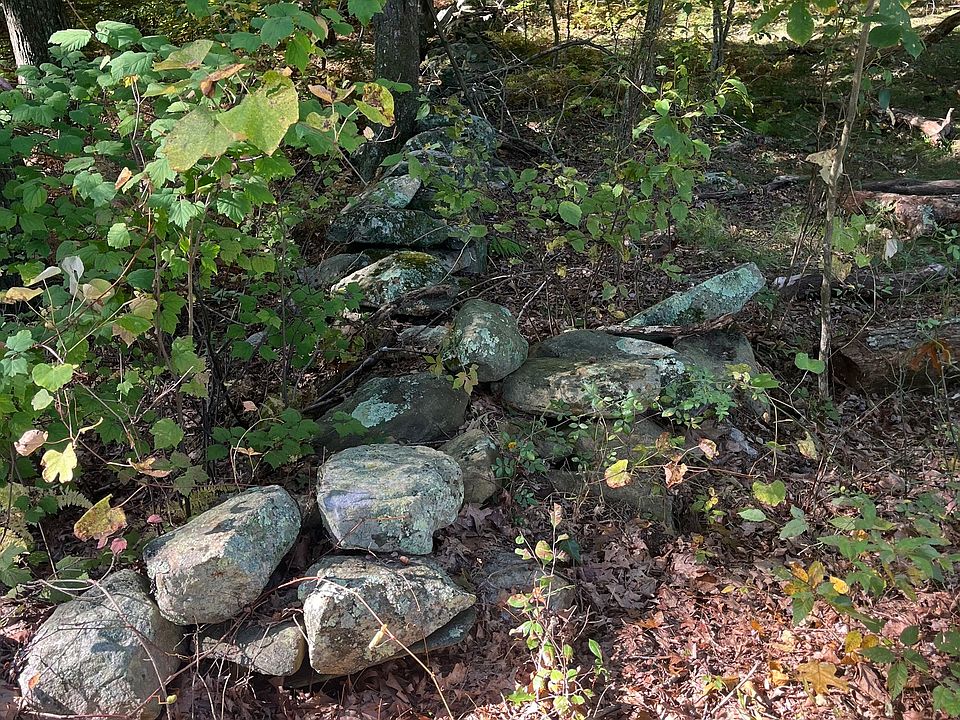 2nd image of Scott Hill Rd