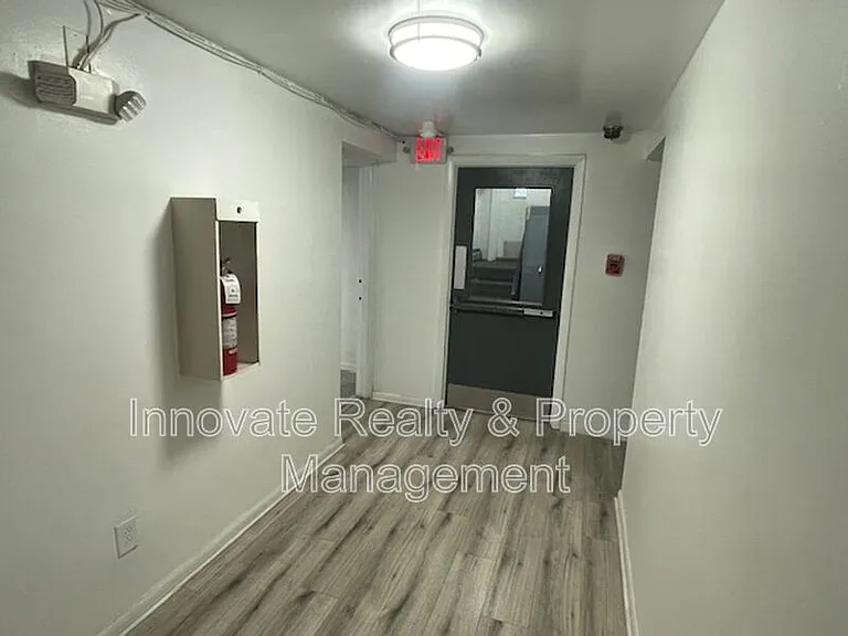 613 N Broad St #10 — Photo 15