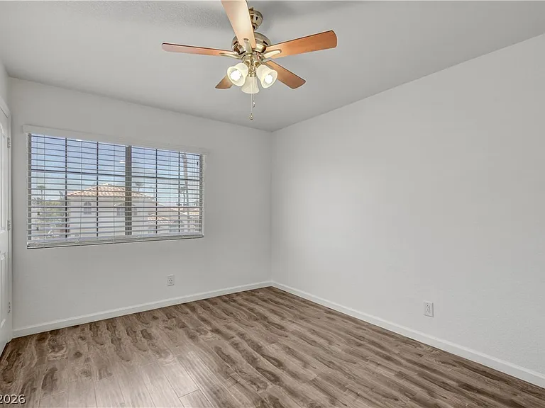 3557 Sedwick Dr — Photo 42