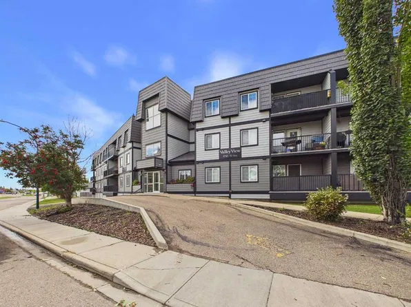 3730 E 50th Ave #112, Red Deer, AB T4N 3Y8