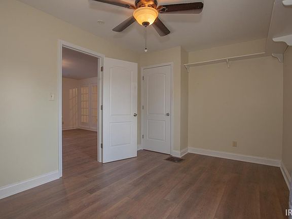 5th image of 426 S Main St