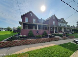 227 Oak St, Jersey Shore, PA 17740