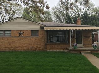 9711 Seavitt Dr, Allen Park, MI 48101