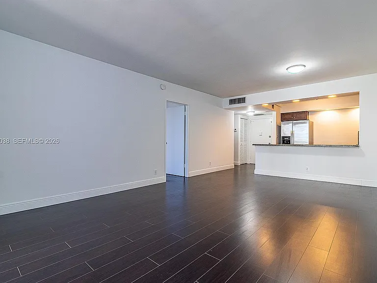 500 Three Islands Blvd #222 — Photo 7