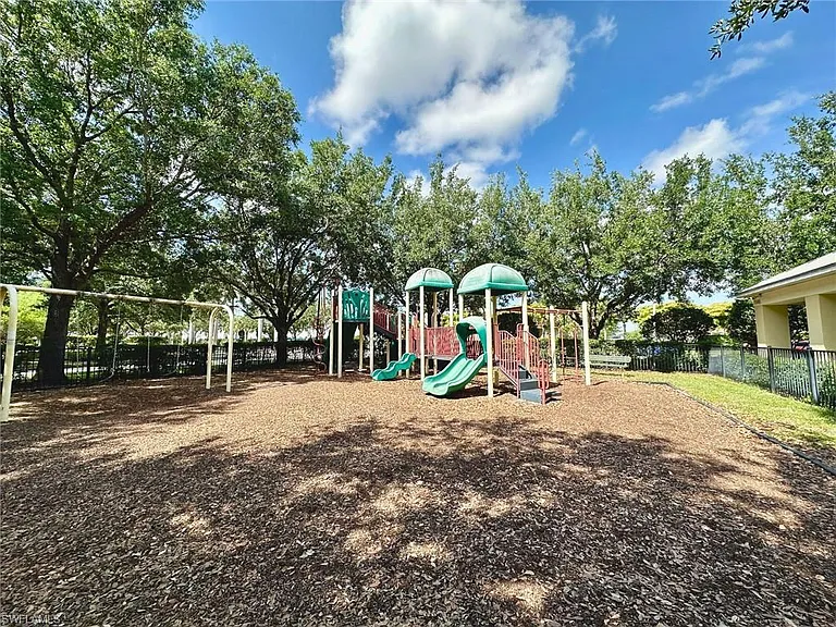 2196 Dragonfruit Way — Photo 46