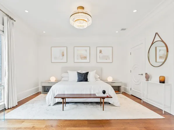 313 1st Street image 17 of 25