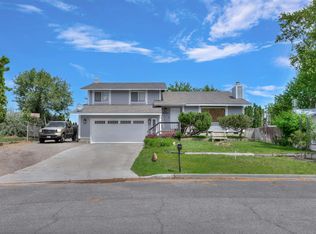 5424 Fern Loop, West Richland, WA 99353