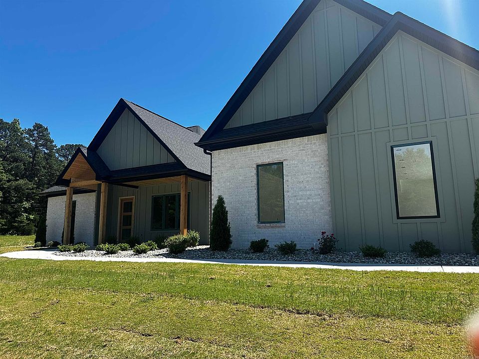 2nd image of 309 Heritage Grove Rd