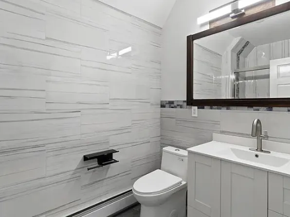 232 1st Street image 7 of 19