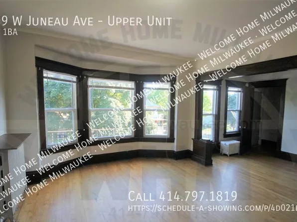 2849 W Juneau Ave, Milwaukee, WI 53208