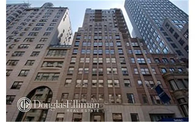 Sold by Douglas Elliman | media 8