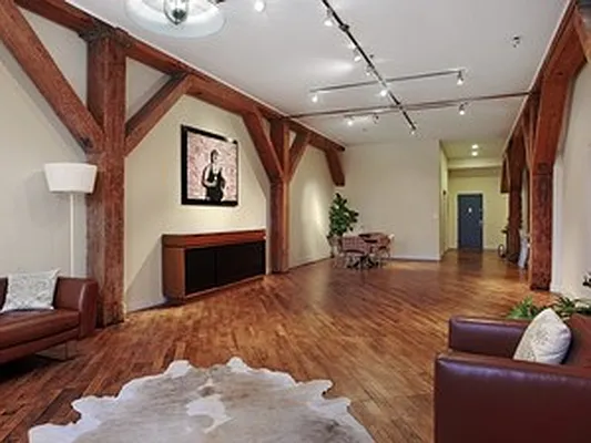 Sold by Corcoran | media 24