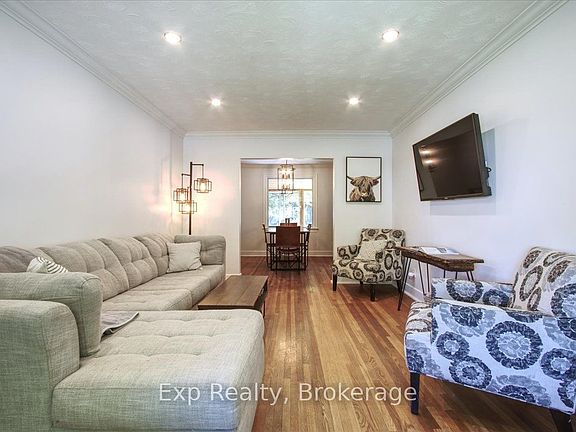 3rd image of 508 Cordach Cres