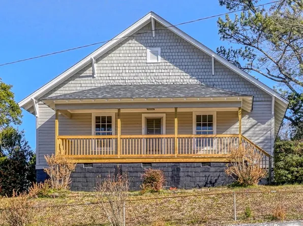 225 Montgomery Ave, Pacolet, SC 29372