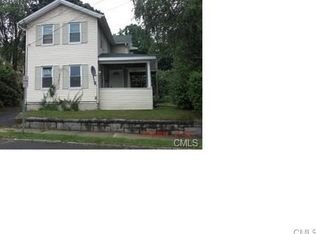 11 Maple Ave #1, Derby, CT 06418