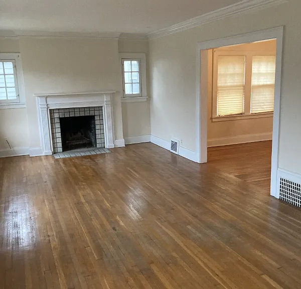 18704 Winslow Rd #2 — Photo 2