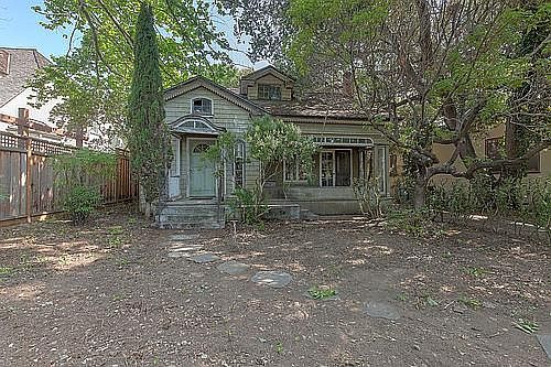 1st image of 1027 Waverley St