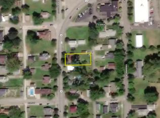 720 N Monticello St, Winamac, IN