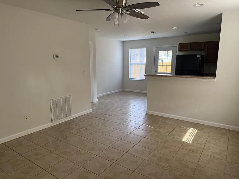 7132 Sunflower St — Photo 15